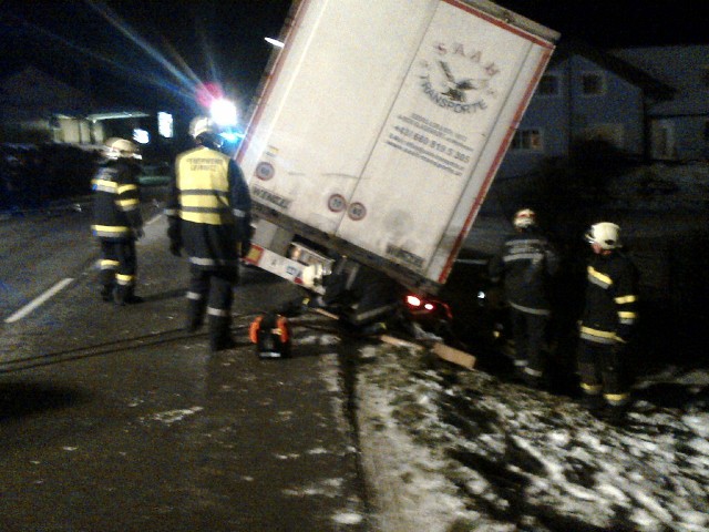 lkw.jpg - 98.21 KB